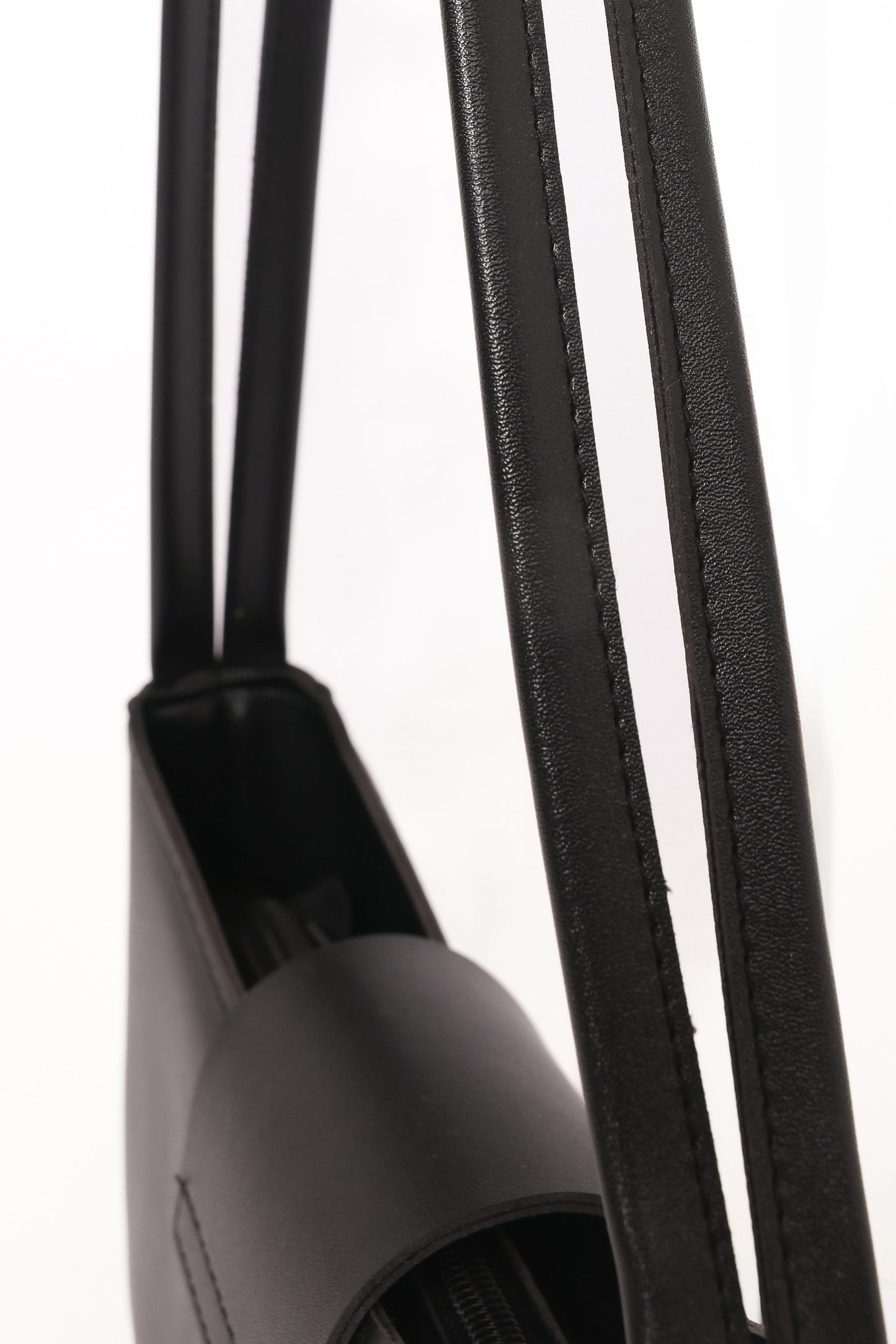 Darina Handbag - Black